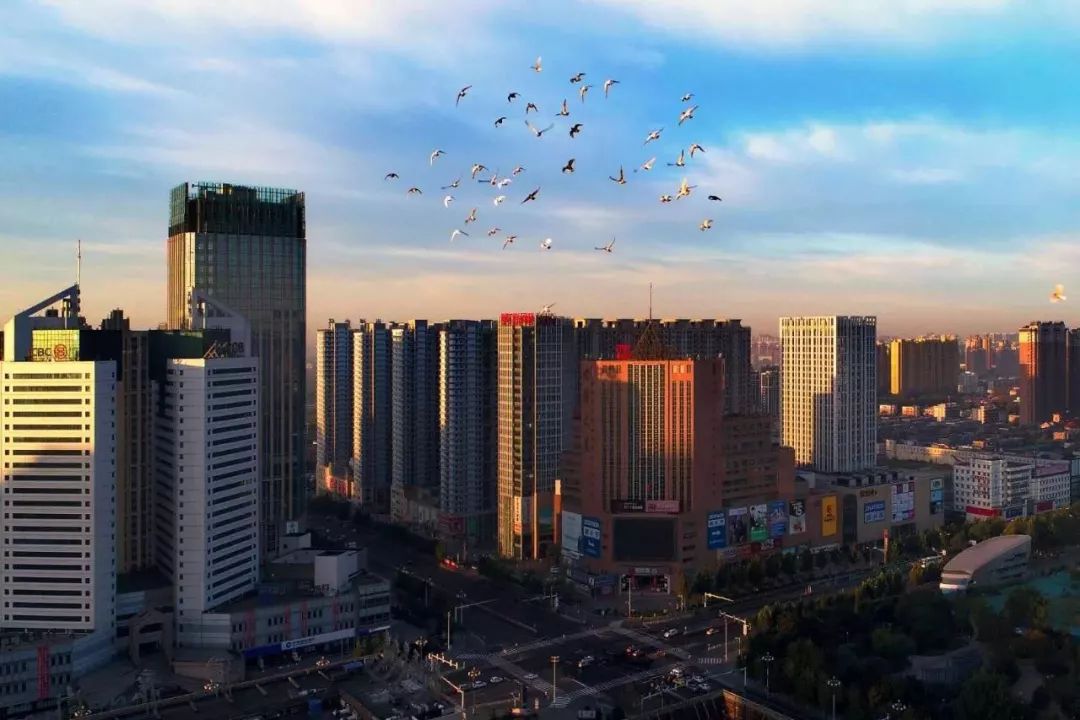 唐山,亲爱的听众朋友们,大家好!