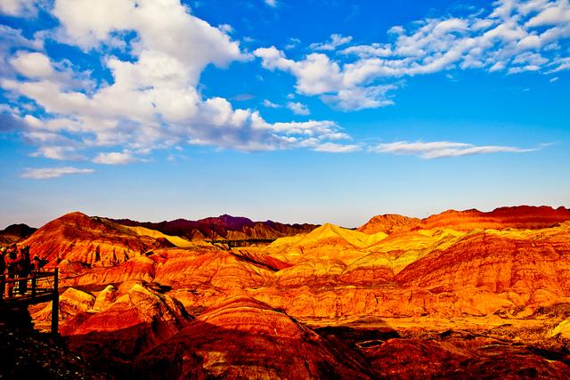 探寻甘肃秘境,小巷深处特色小店大盘点