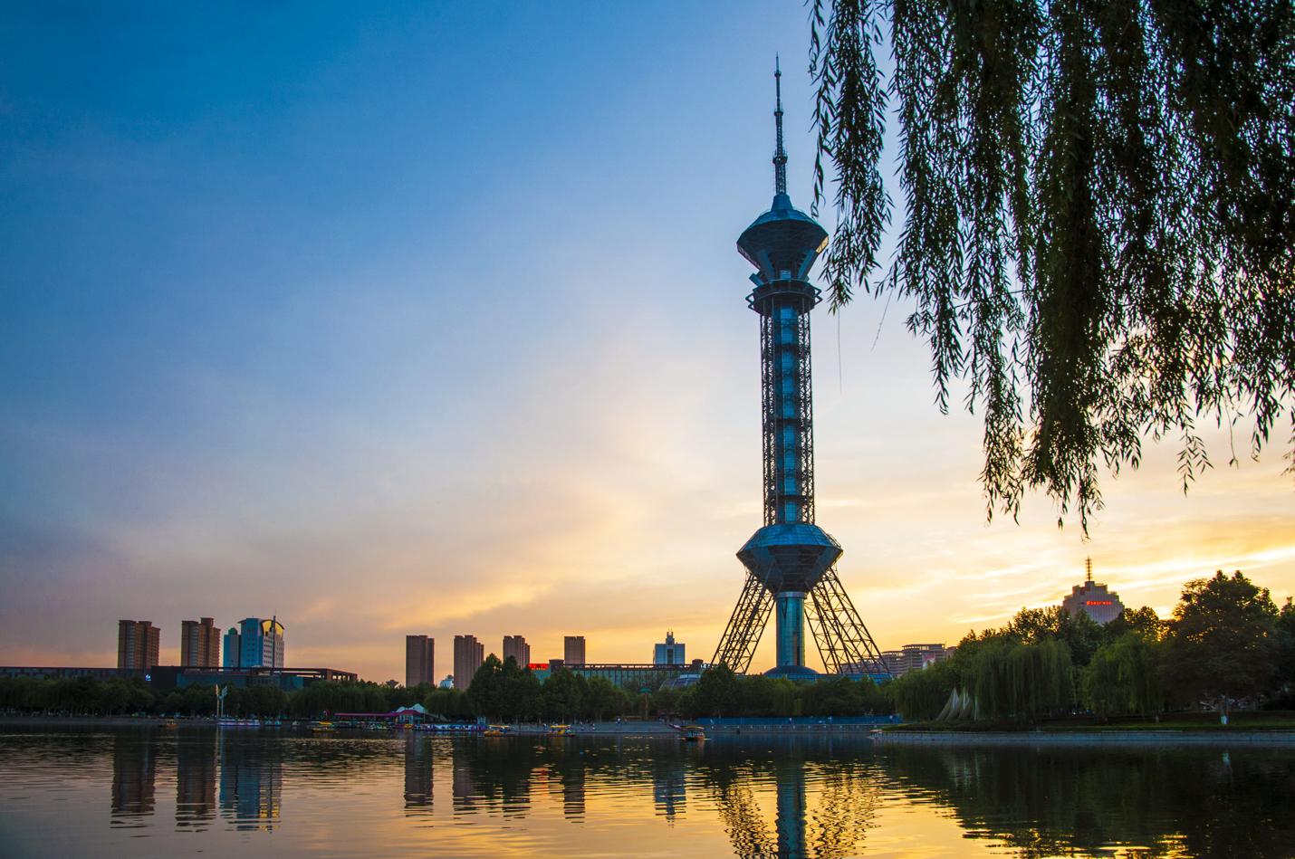 青春启航地,石家庄的足迹与梦想篇章